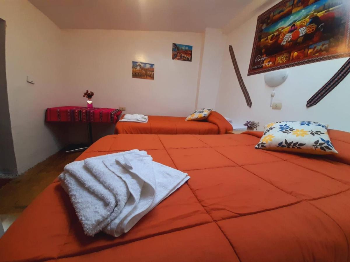 Hostal Raymi オランテイタンボ エクステリア 写真