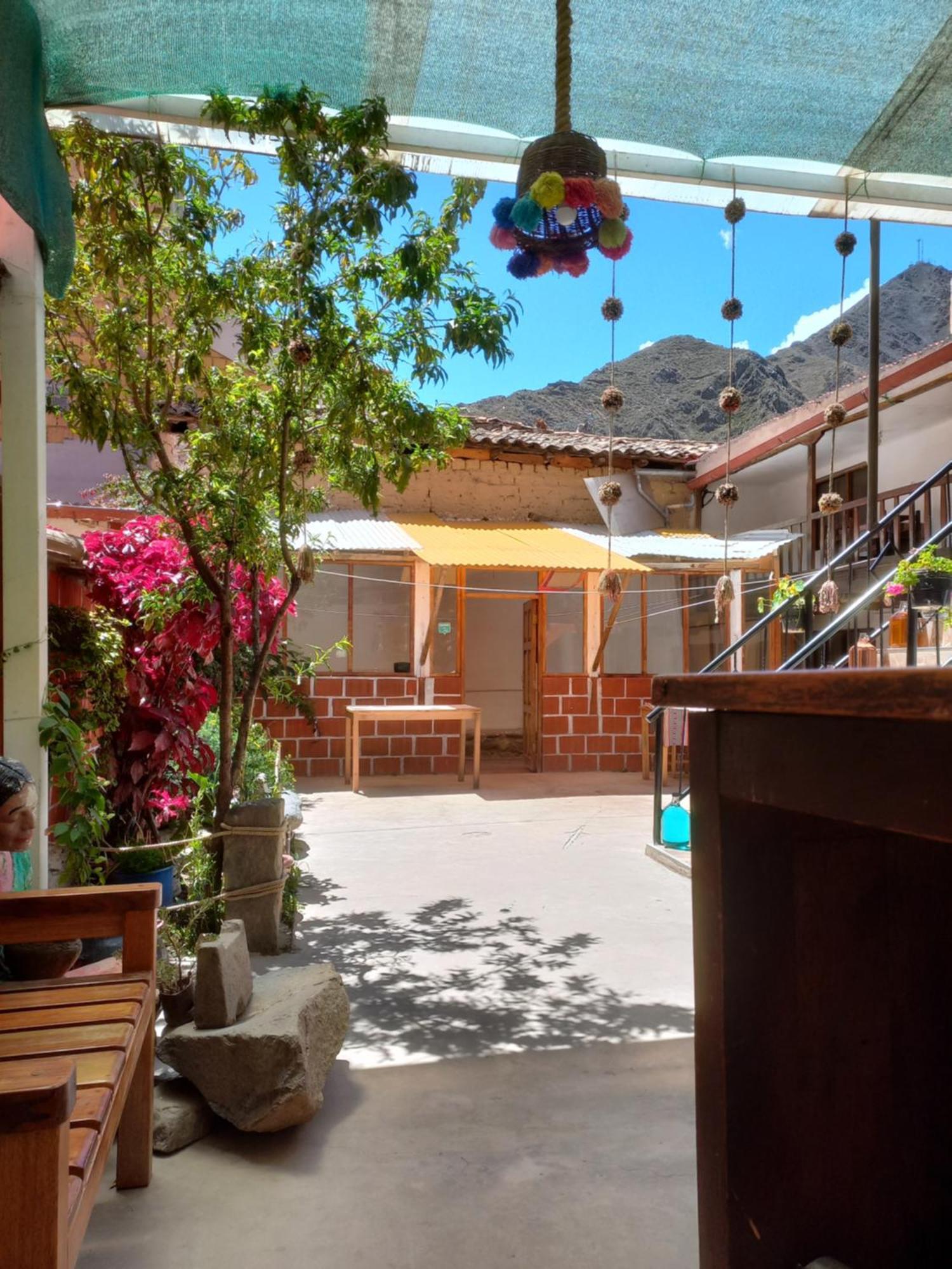 Hostal Raymi オランテイタンボ エクステリア 写真